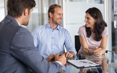 Seguro de decesos con prima natural, nivelada o mixta: diferencias y cuál puede convenirte